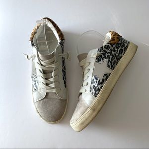 Madden Girl Larrk Star Sneakers